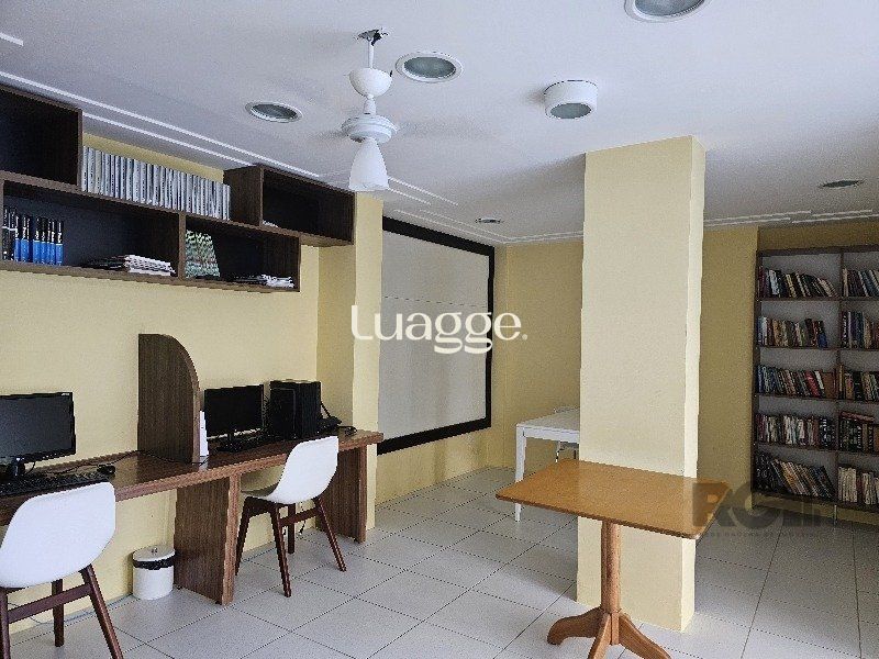 Apartamento à venda com 2 quartos, 63m² - Foto 9