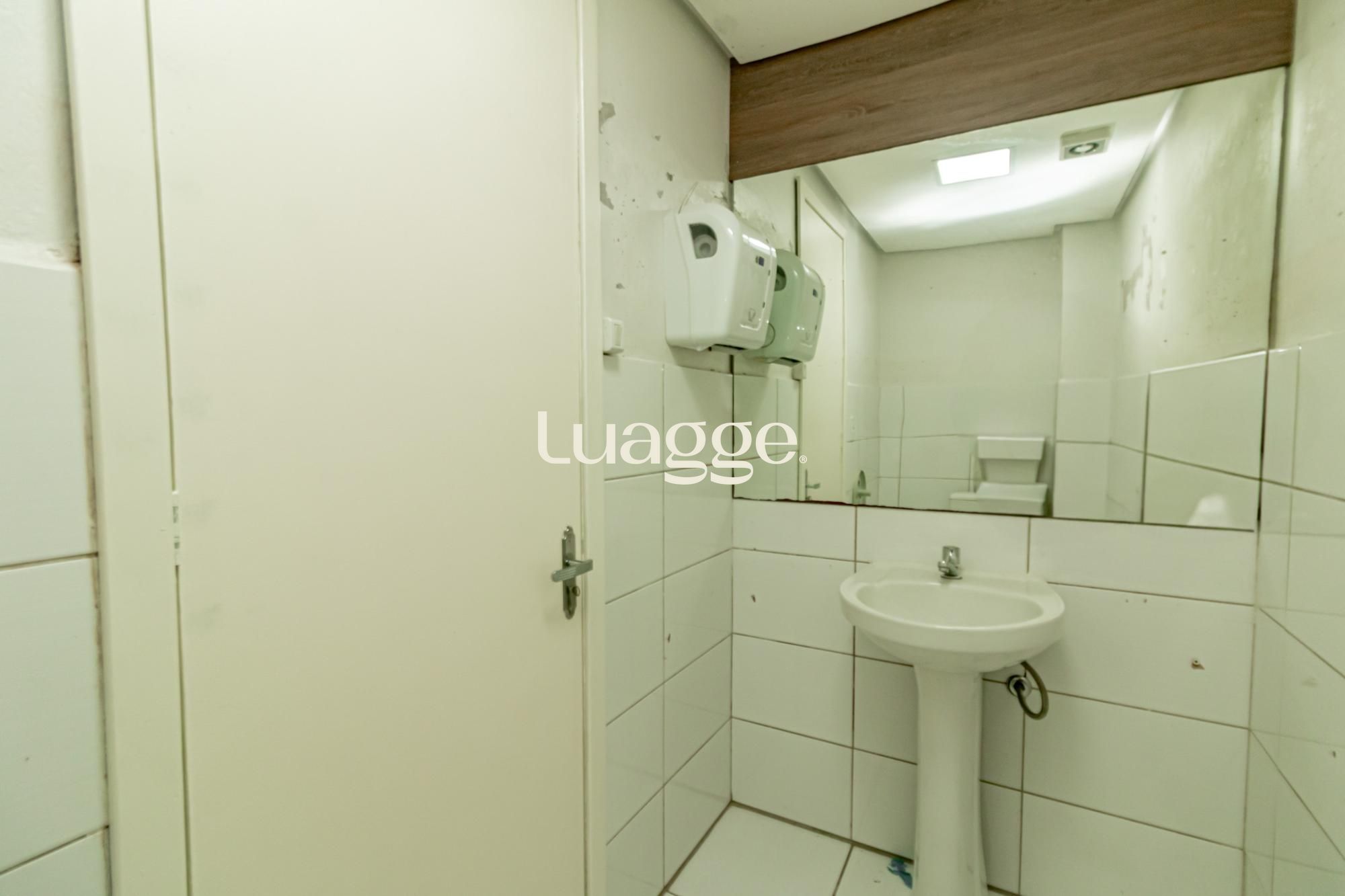Prédio Inteiro à venda com 6 quartos, 454m² - Foto 28