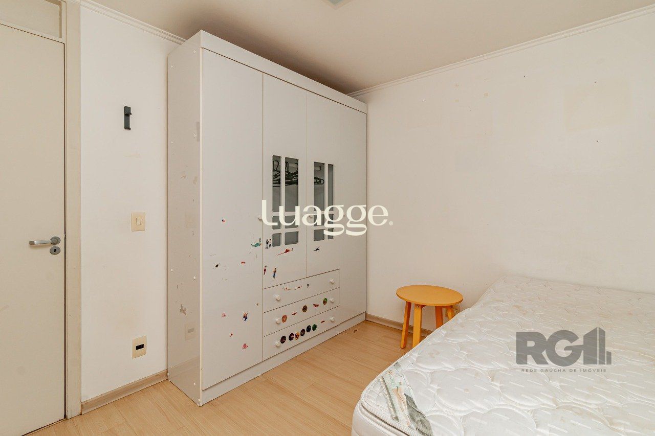 Casa de Condomínio à venda com 3 quartos, 209m² - Foto 20