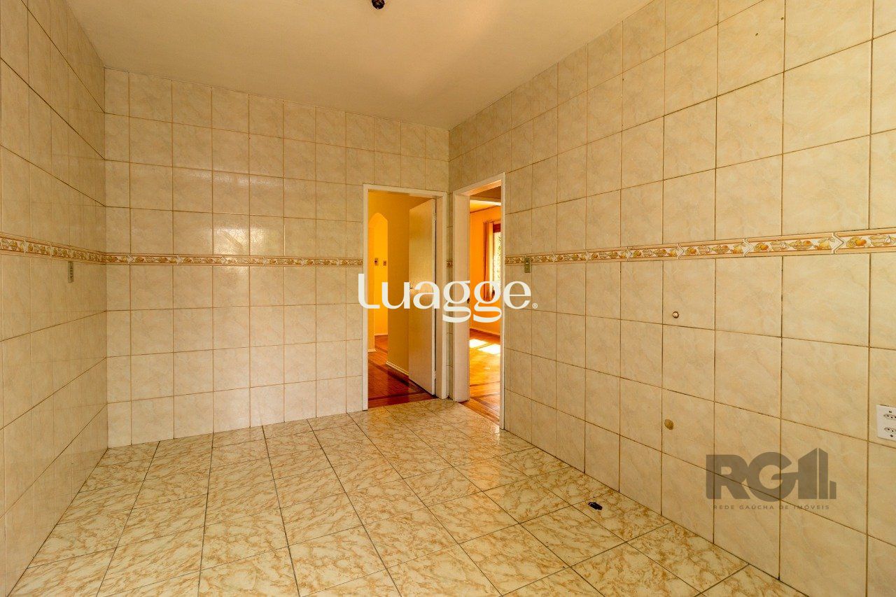Casa à venda com 4 quartos, 199m² - Foto 13