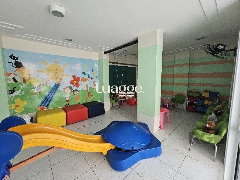Apartamento à venda com 2 quartos, 63m² - Foto 11