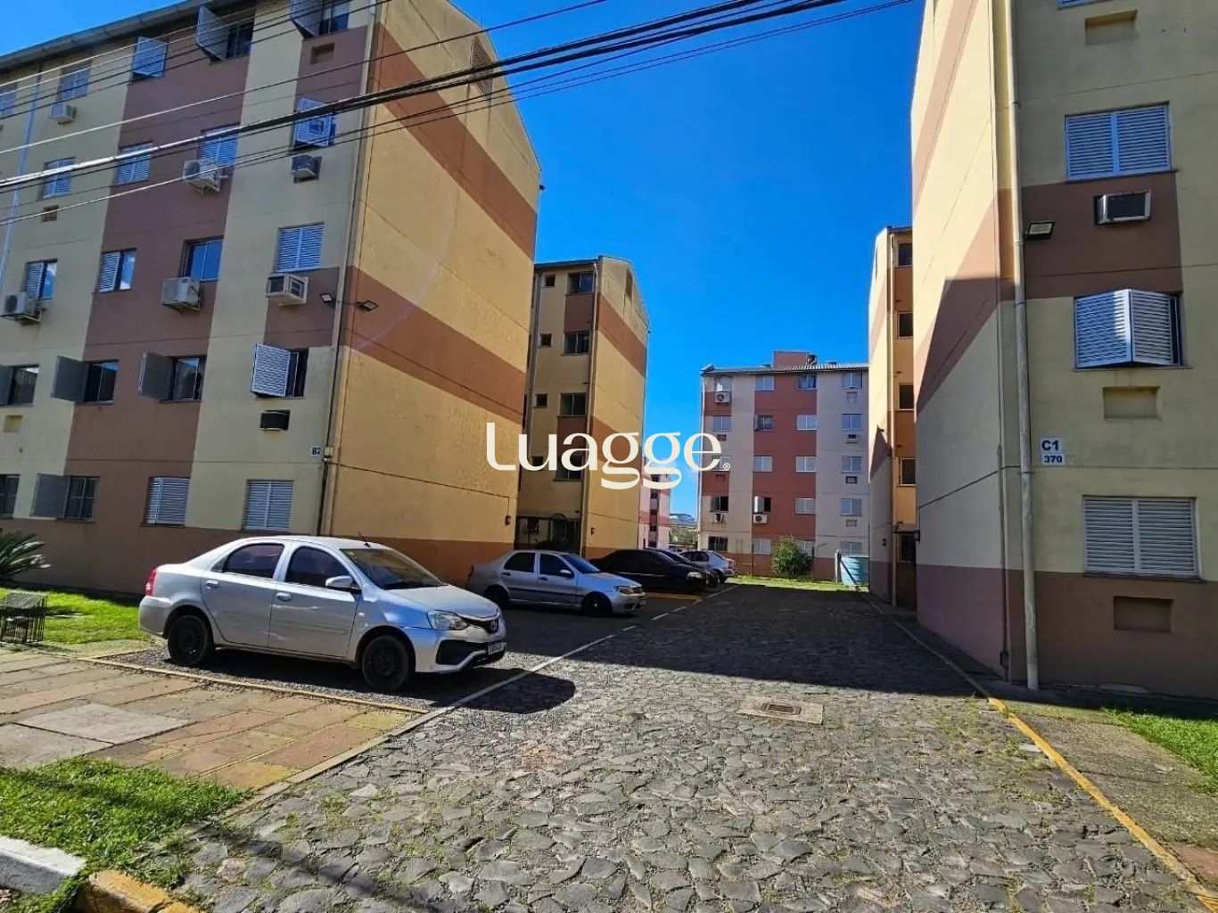 Apartamento à venda com 2 quartos, 49m² - Foto 1