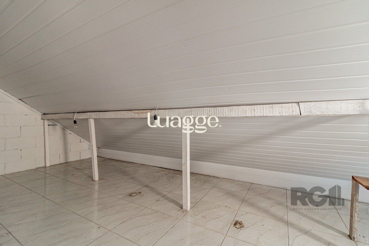 Casa de Condomínio à venda com 3 quartos, 209m² - Foto 40