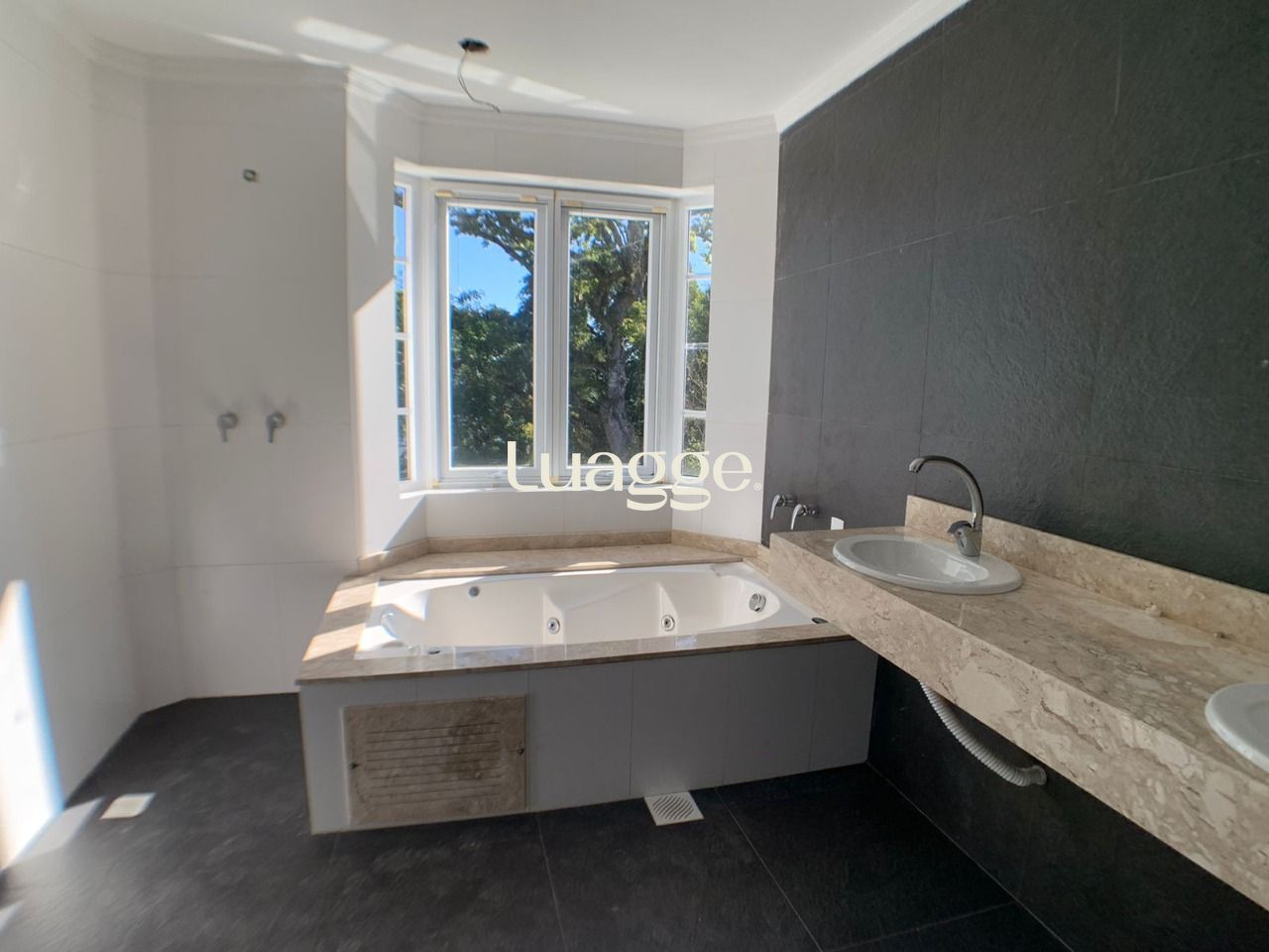 Casa de Condomínio à venda com 3 quartos, 345m² - Foto 9