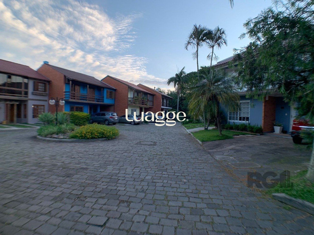 Casa de Condomínio à venda com 3 quartos, 152m² - Foto 2