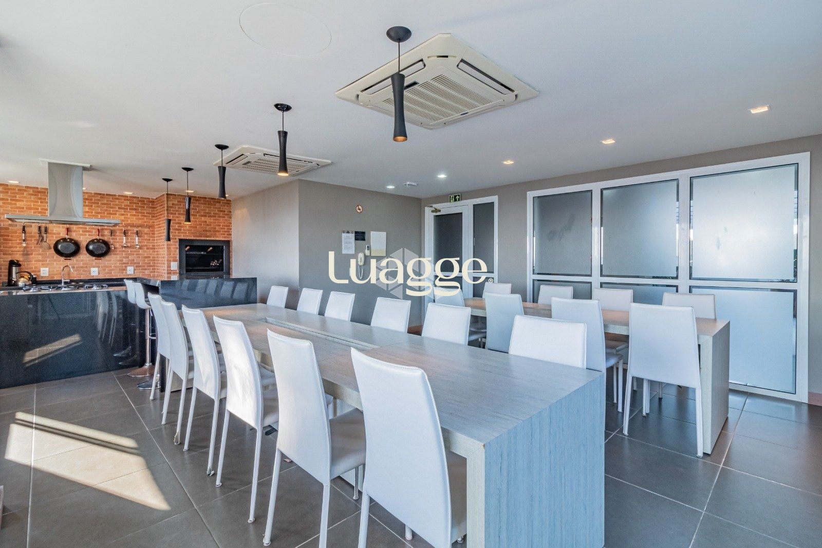 Apartamento à venda com 2 quartos, 74m² - Foto 24