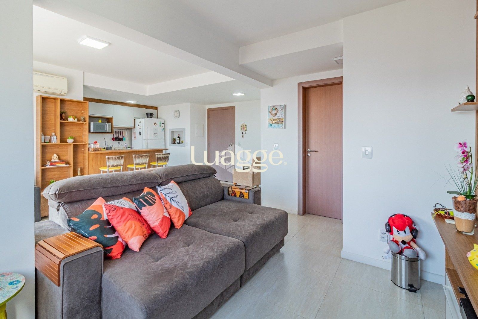 Apartamento à venda com 2 quartos, 74m² - Foto 6