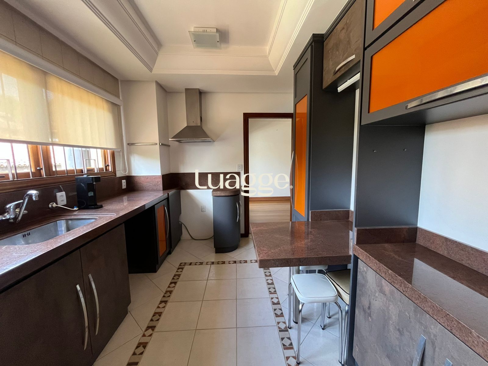 Casa de Condomínio à venda com 3 quartos, 236m² - Foto 27