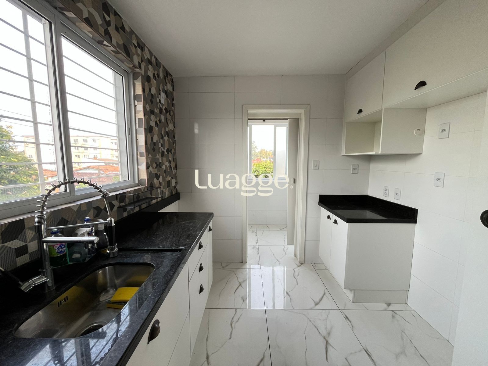 Apartamento à venda com 3 quartos, 86m² - Foto 13