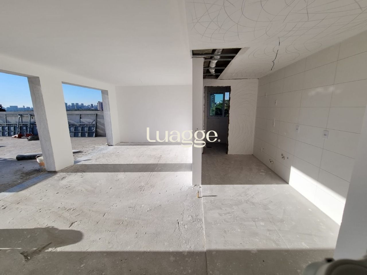 Cobertura à venda com 3 quartos, 303m² - Foto 1