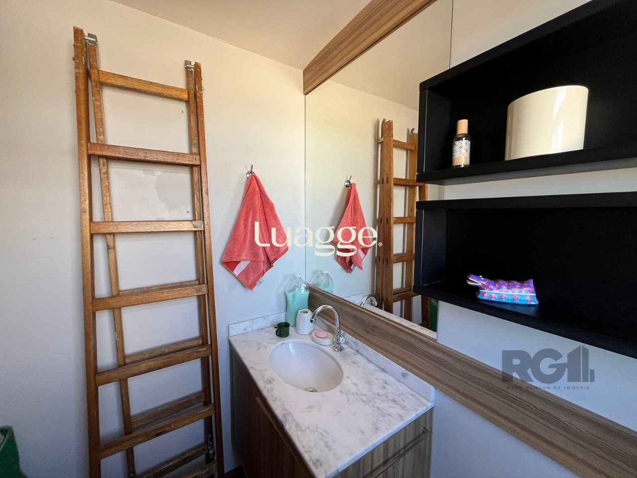 Casa de Condomínio à venda com 3 quartos, 201m² - Foto 43