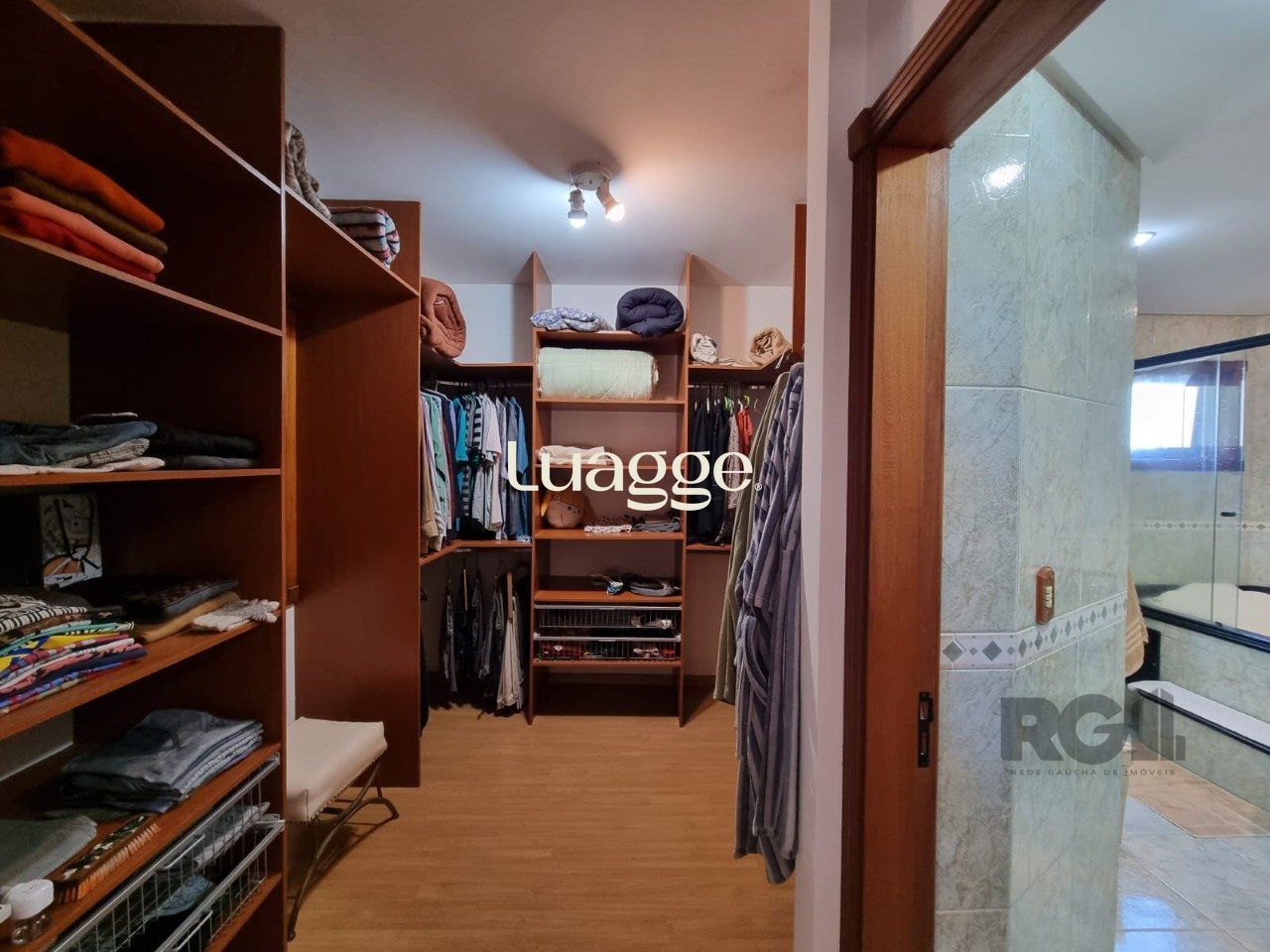 Casa à venda com 4 quartos, 300m² - Foto 14