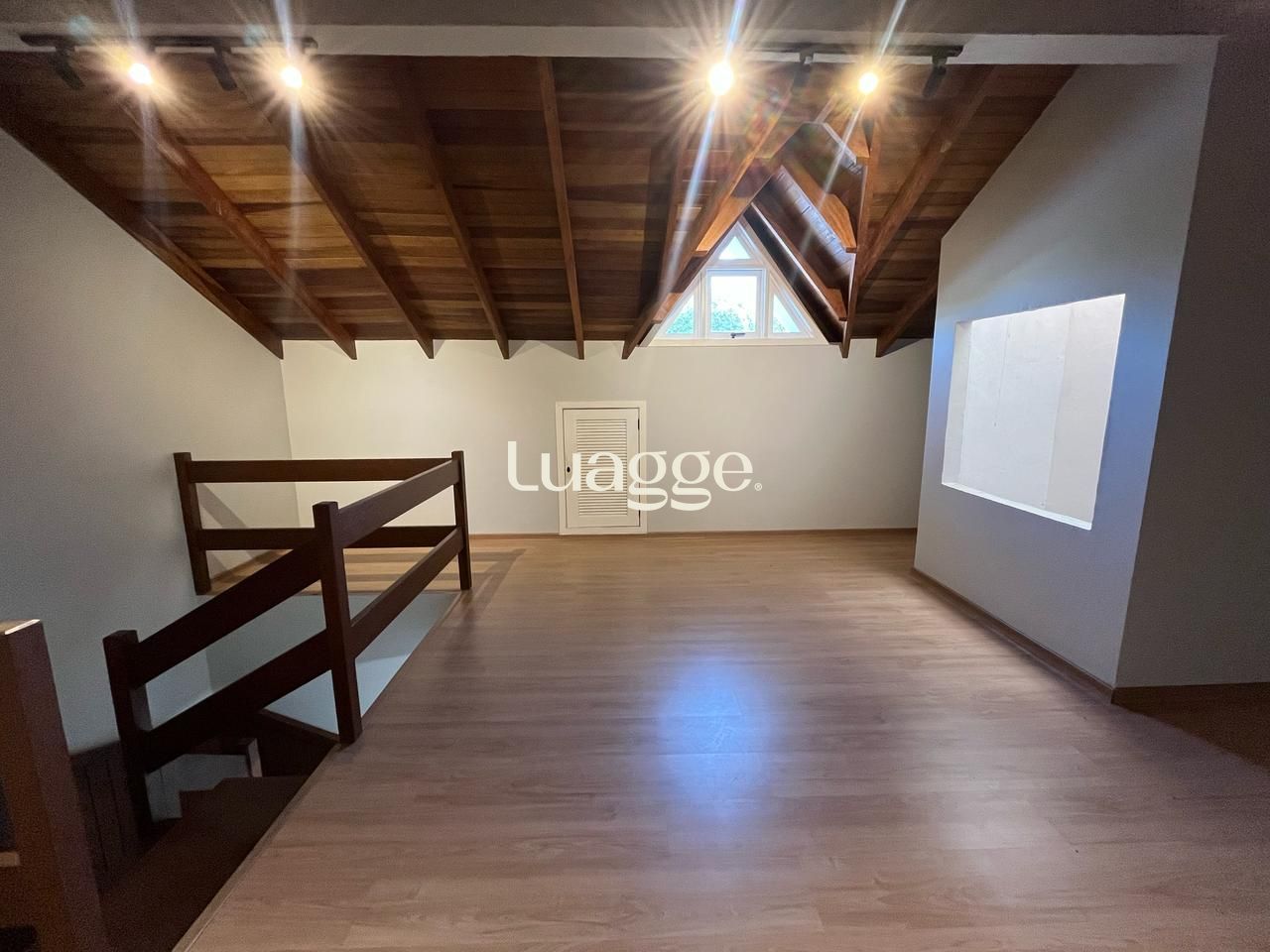 Casa à venda com 3 quartos, 157m² - Foto 26