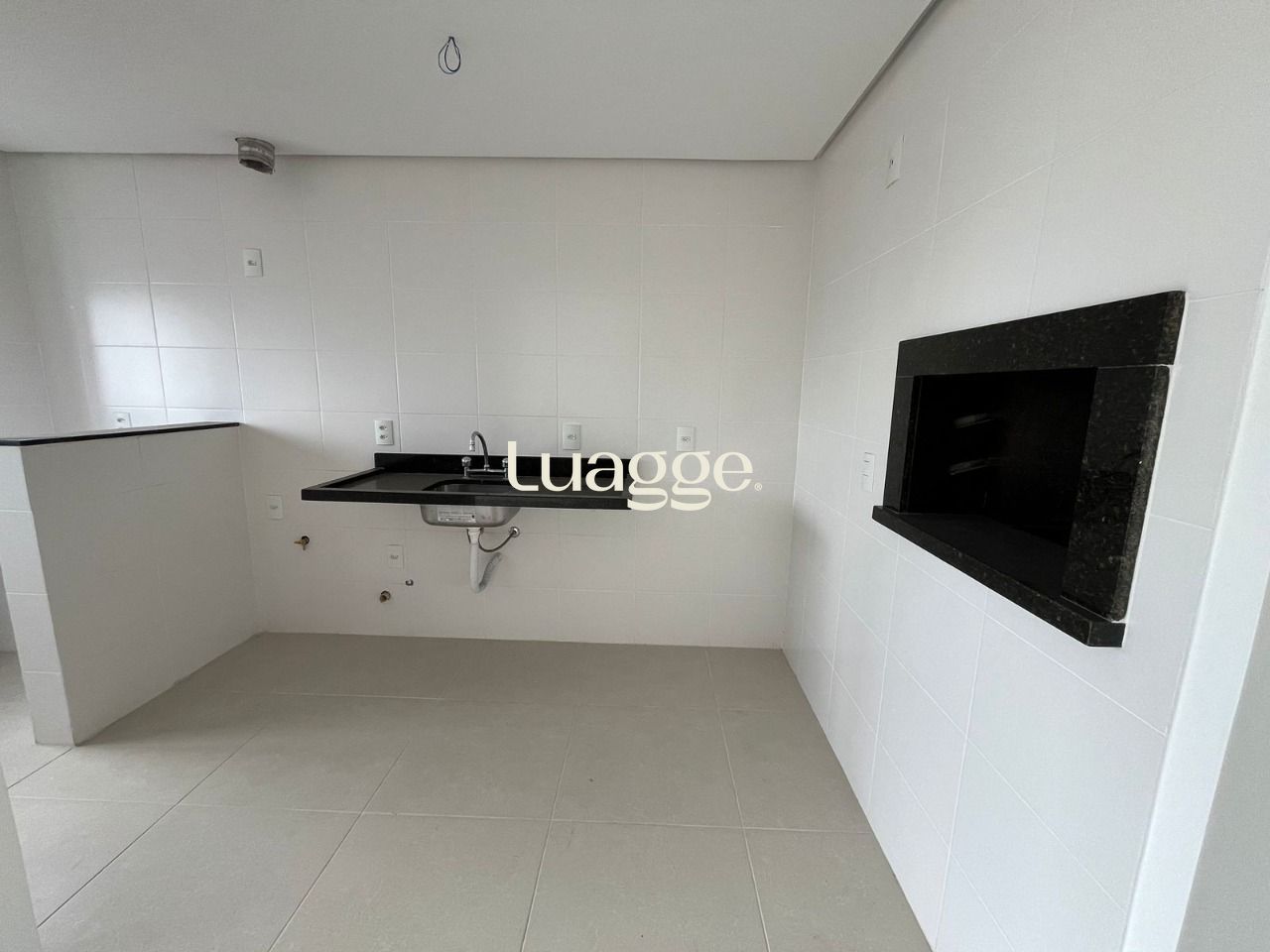 Apartamento à venda com 2 quartos, 76m² - Foto 22