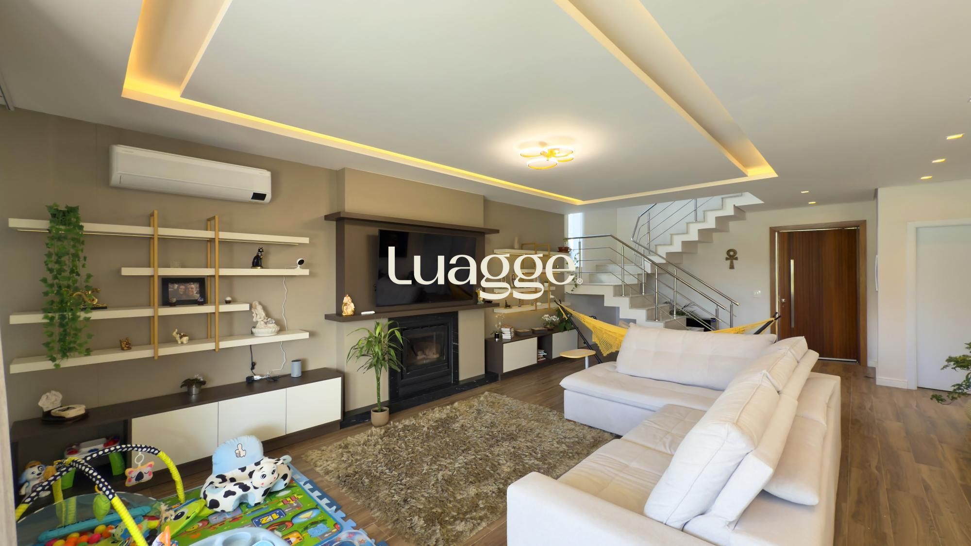Casa à venda com 4 quartos, 344m² - Foto 7