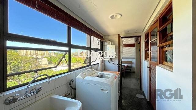 Apartamento à venda com 3 quartos, 233m² - Foto 14