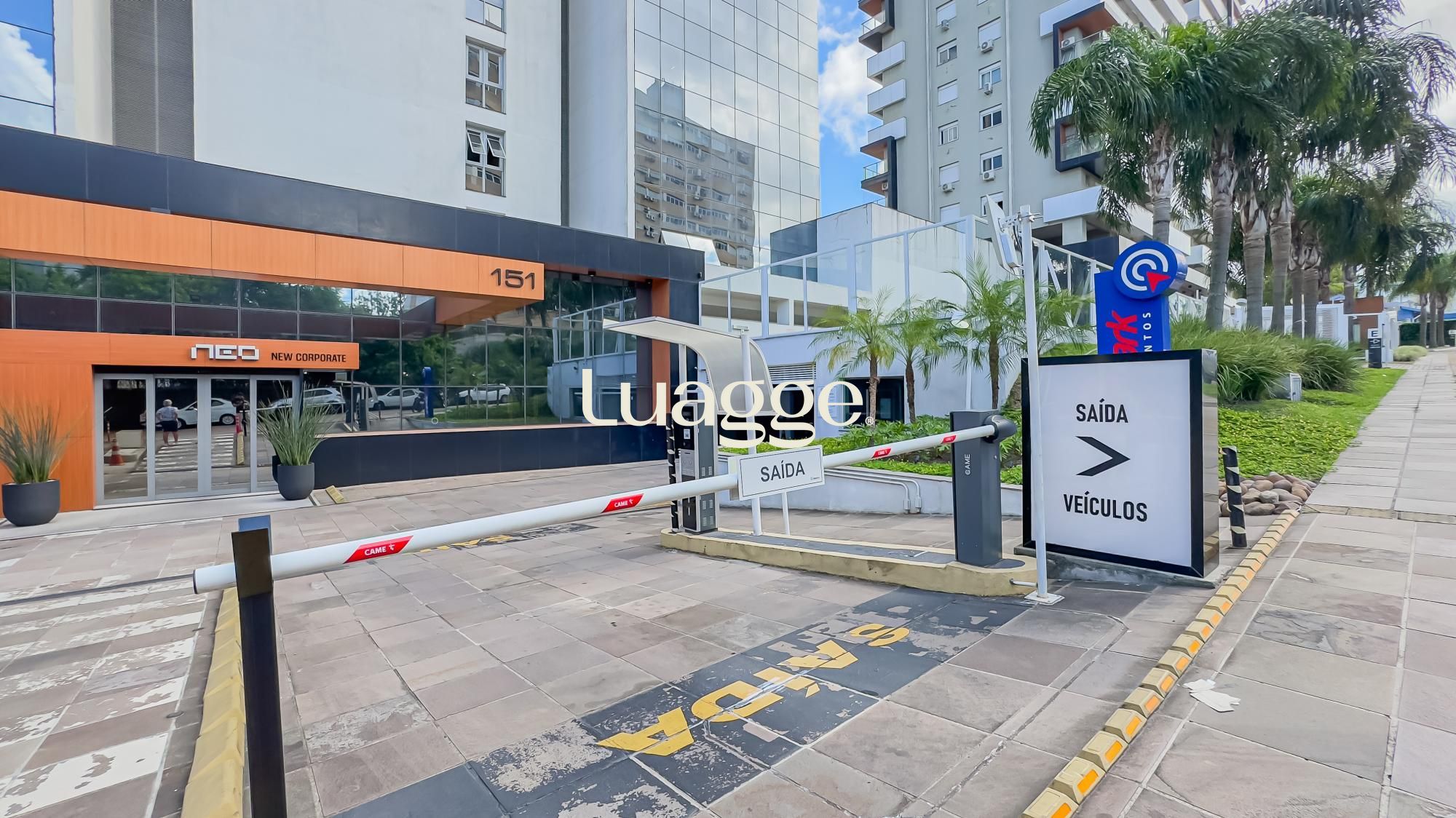 Conjunto Comercial-Sala à venda com 4 quartos, 160m² - Foto 35
