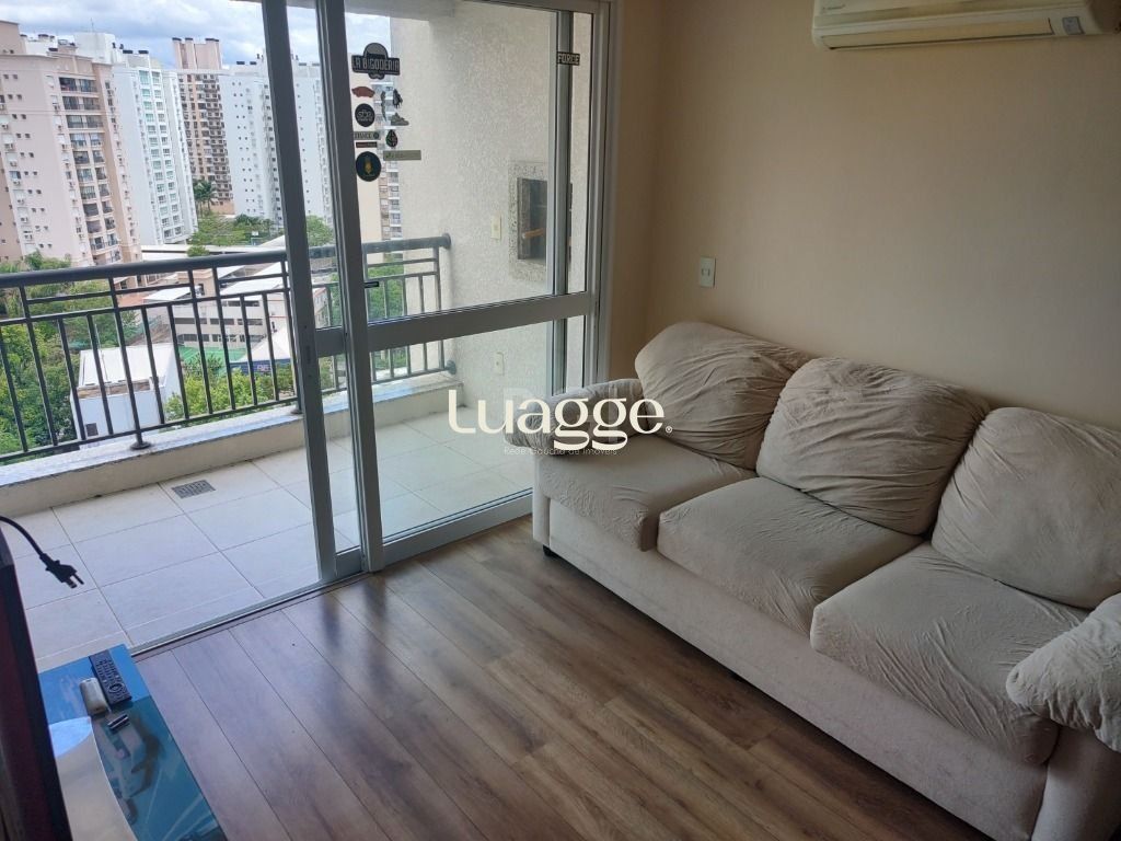 Apartamento à venda com 3 quartos, 83m² - Foto 7