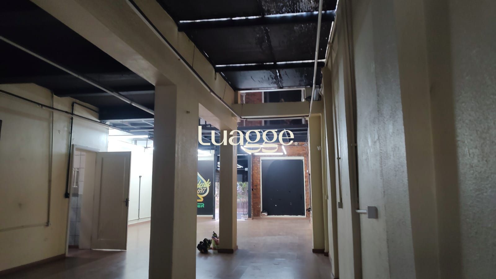 Loja-Salão à venda com 6 quartos, 494m² - Foto 9