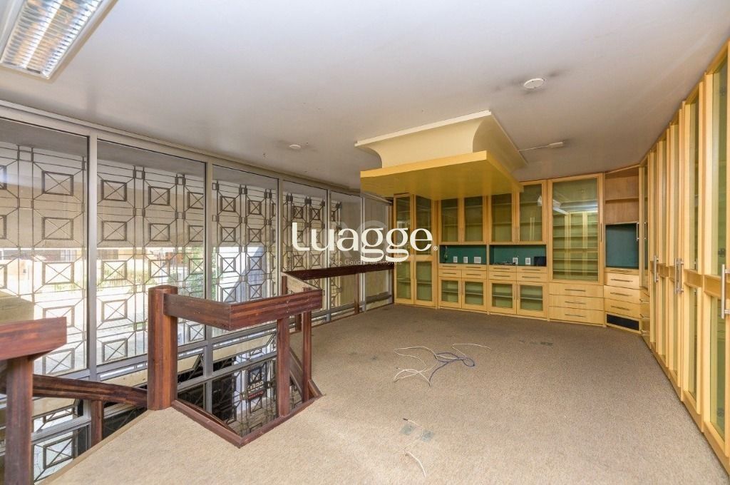 Casa à venda com 4 quartos, 388m² - Foto 17