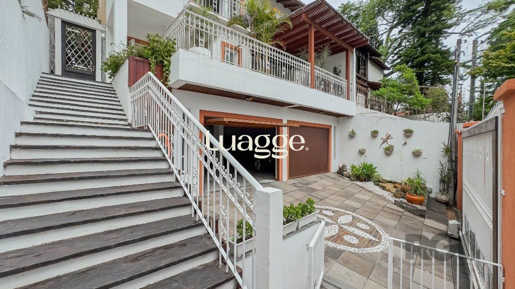 Casa à venda com 4 quartos, 577m² - Foto 3