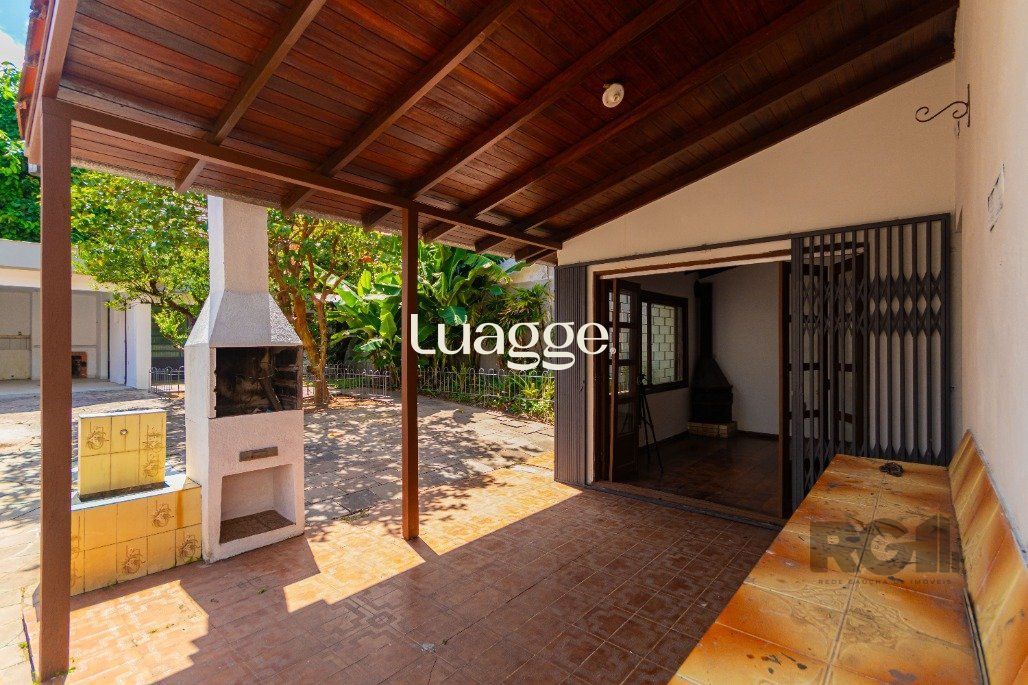 Casa à venda com 4 quartos, 266m² - Foto 31