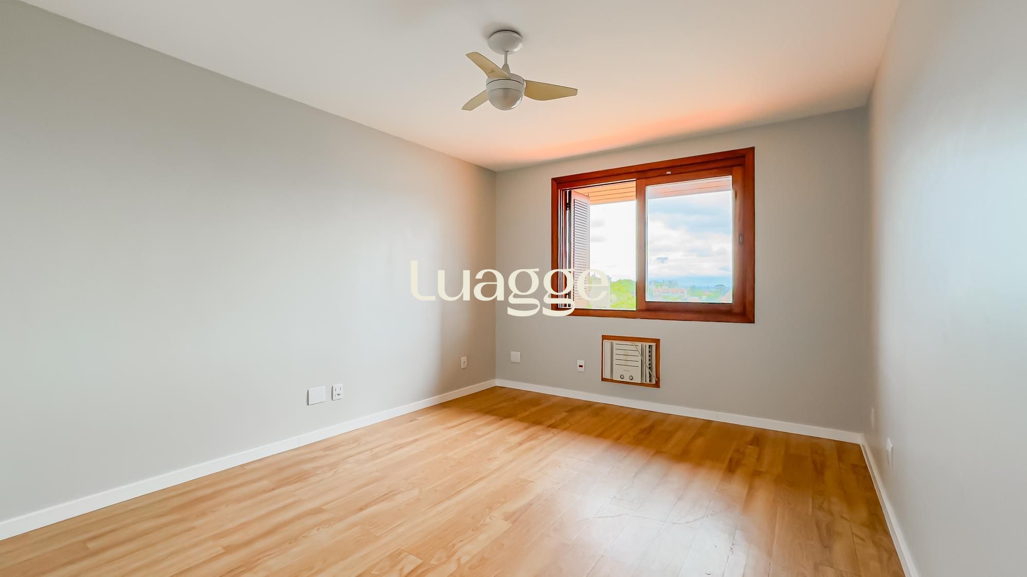 Casa à venda com 3 quartos, 208m² - Foto 9