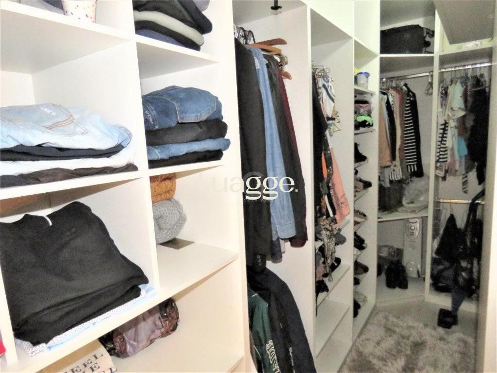 Casa à venda com 2 quartos, 79m² - Foto 14