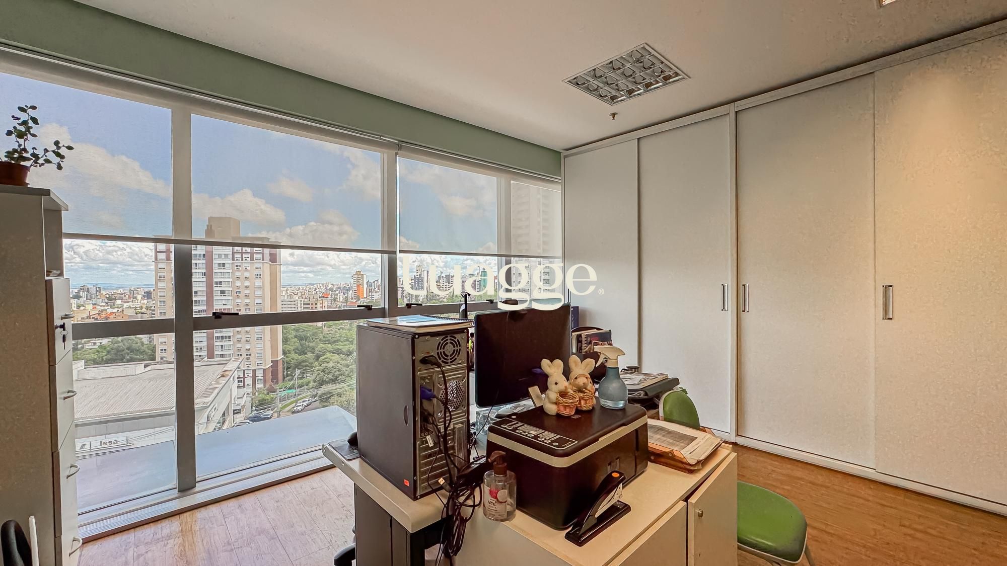 Conjunto Comercial-Sala à venda com 4 quartos, 160m² - Foto 7