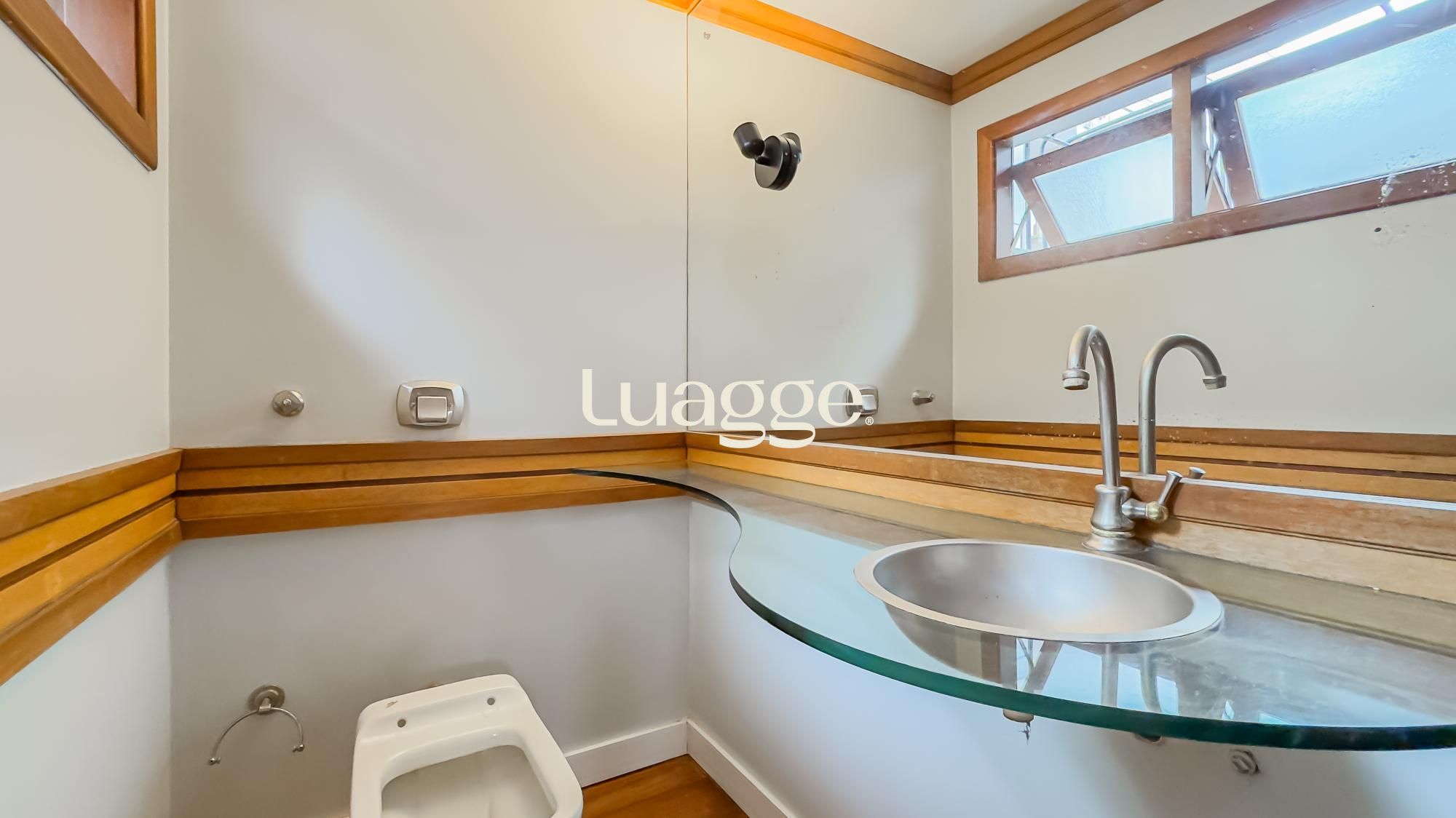 Casa à venda com 3 quartos, 208m² - Foto 25