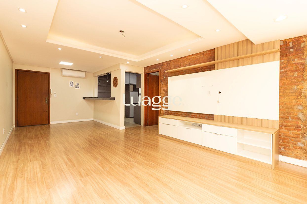 Apartamento à venda com 2 quartos, 90m² - Foto 3