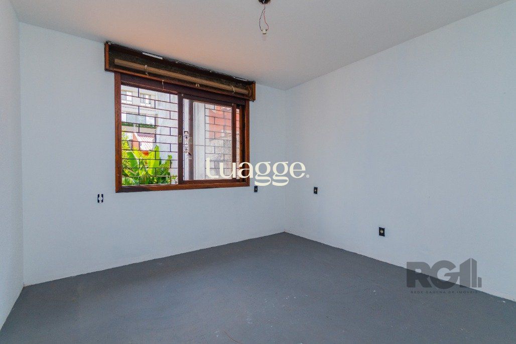 Casa à venda com 4 quartos, 266m² - Foto 22