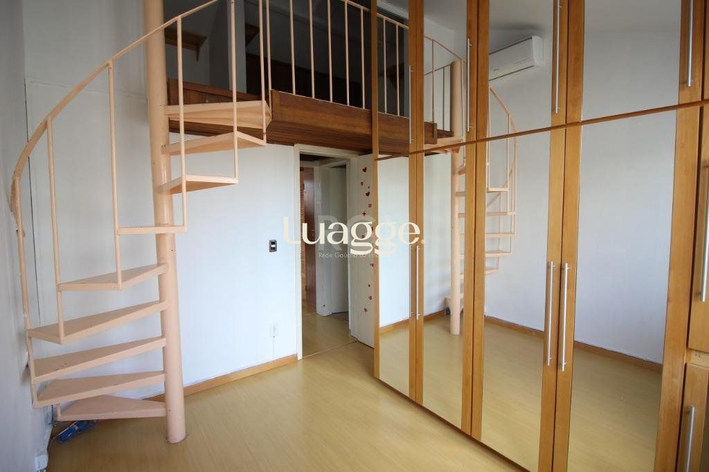 Casa à venda com 2 quartos, 81m² - Foto 31