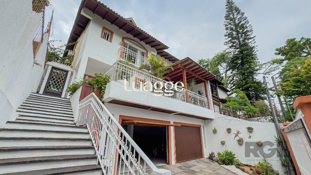 Casa à venda com 4 quartos, 577m² - Foto 2