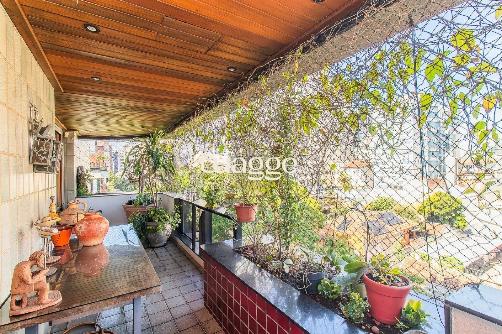 Apartamento à venda com 3 quartos, 217m² - Foto 5