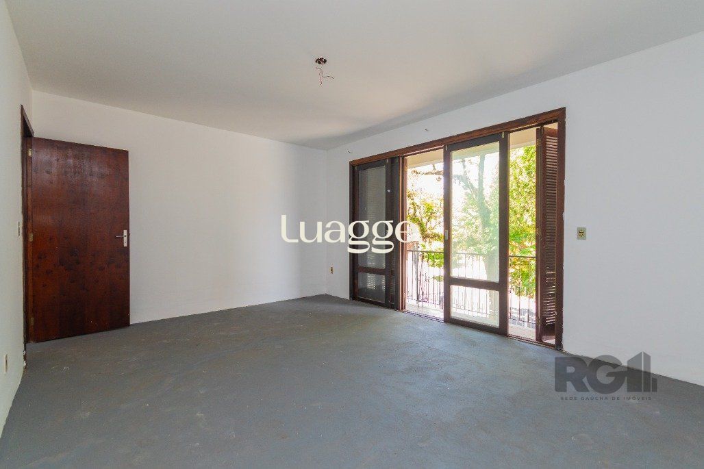 Casa à venda com 4 quartos, 266m² - Foto 17
