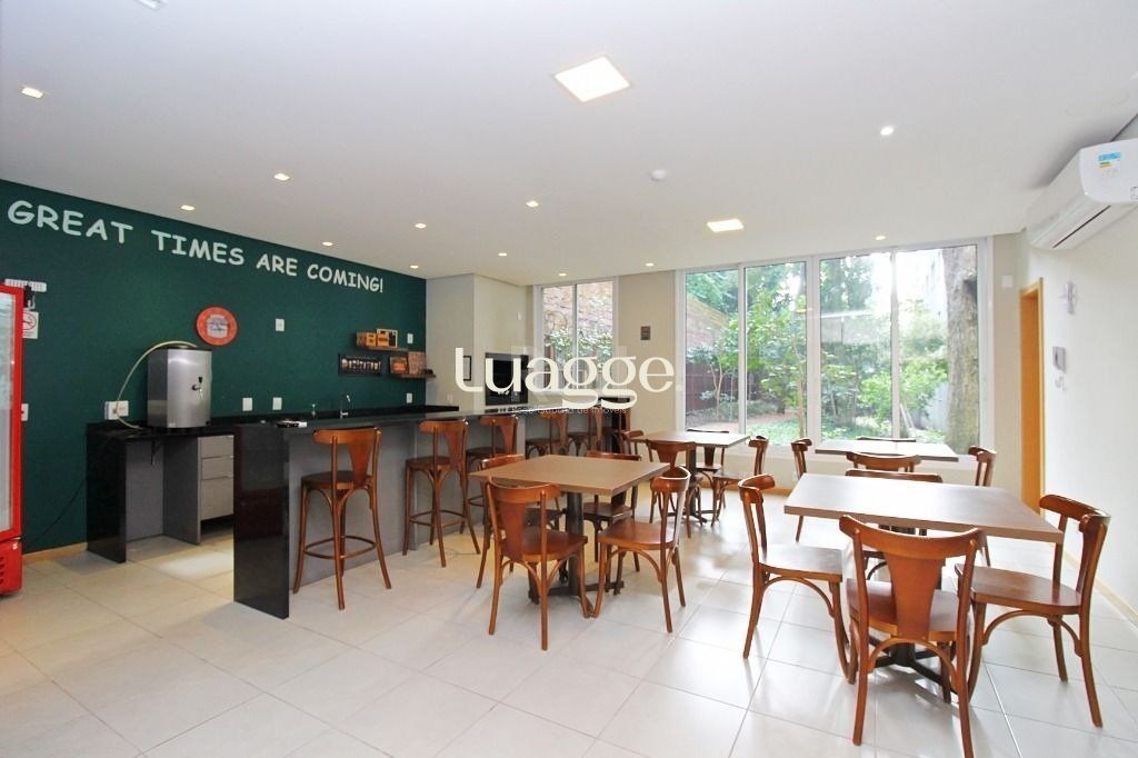 Apartamento à venda com 2 quartos, 64m² - Foto 27