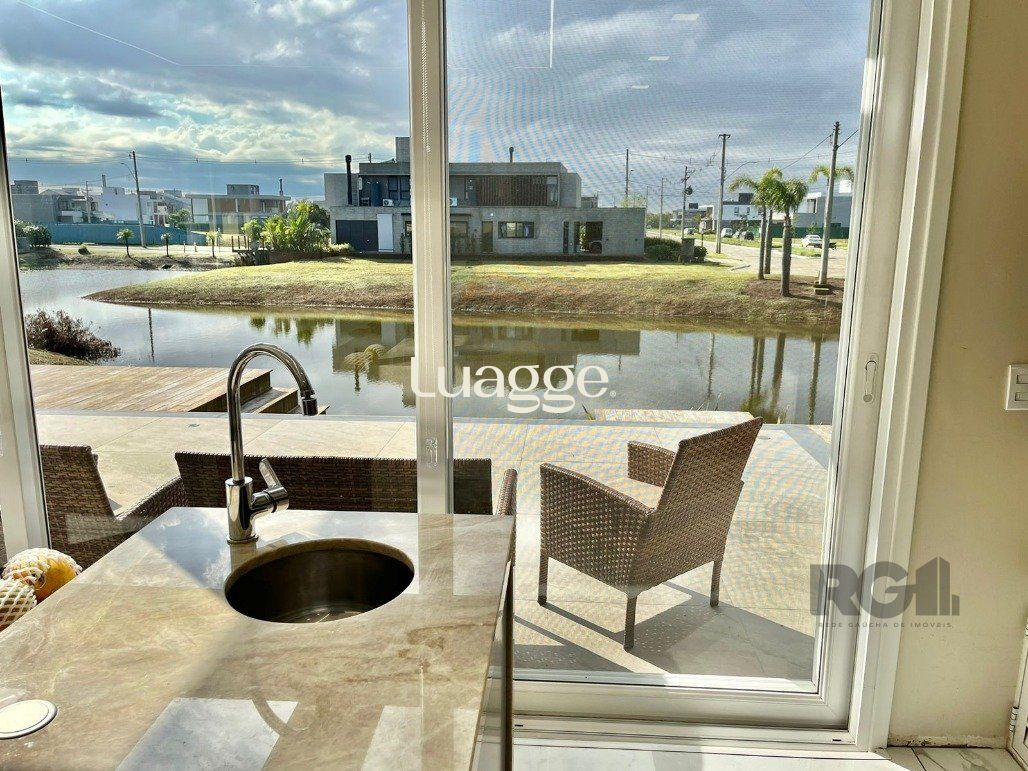 Casa de Condomínio à venda com 4 quartos, 352m² - Foto 7