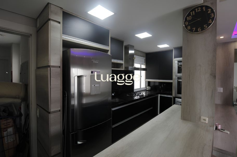 Apartamento 3 dormitórios com suíte e sacada — mobiliado e pronto para morar