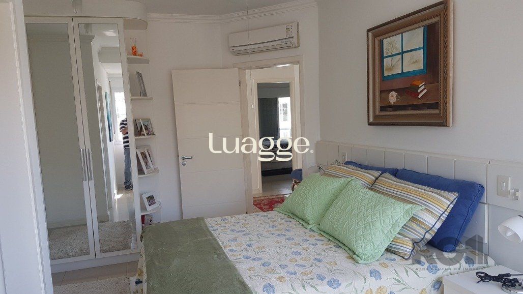 Casa de Condomínio à venda com 6 quartos, 355m² - Foto 44