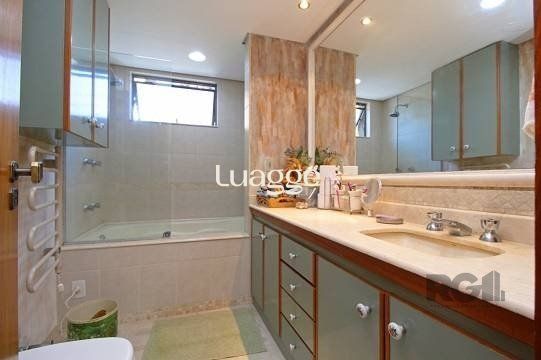 Apartamento à venda com 3 quartos, 233m² - Foto 24