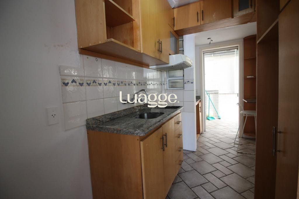 Casa à venda com 2 quartos, 81m² - Foto 12
