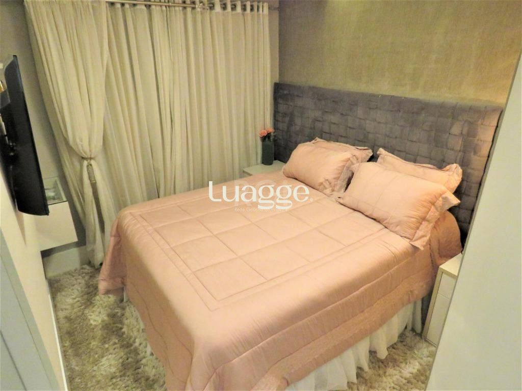 Casa à venda com 2 quartos, 79m² - Foto 11