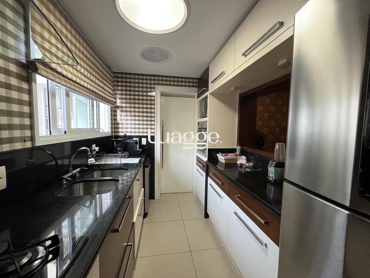 Casa de Condomínio à venda com 4 quartos, 445m² - Foto 12