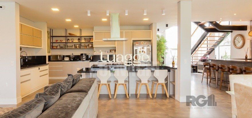 Casa de Condomínio à venda com 4 quartos, 426m² - Foto 3