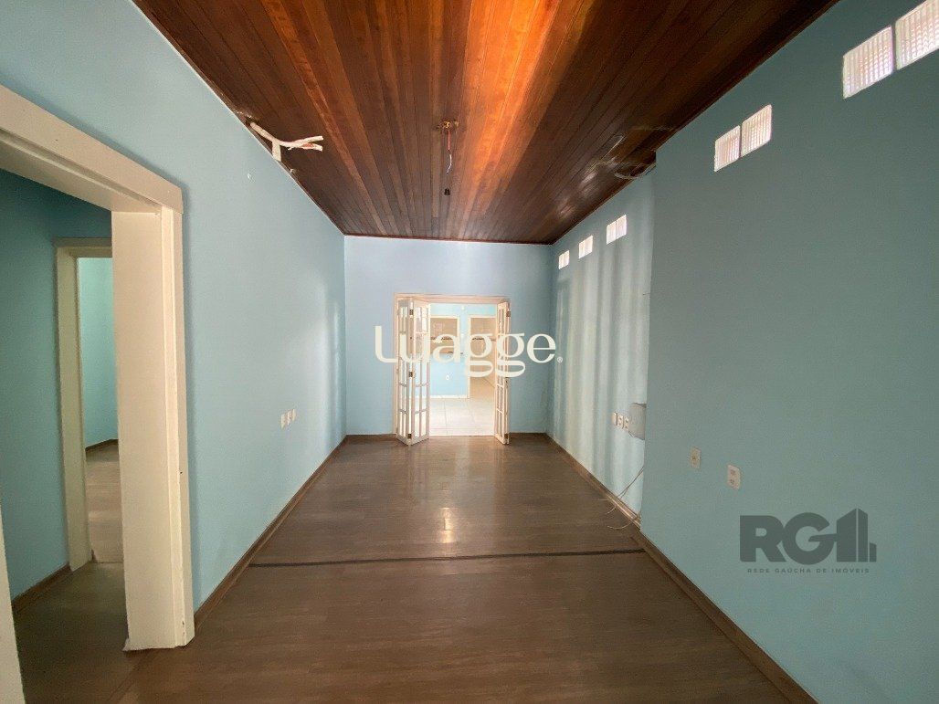 Casa à venda com 3 quartos, 180m² - Foto 3