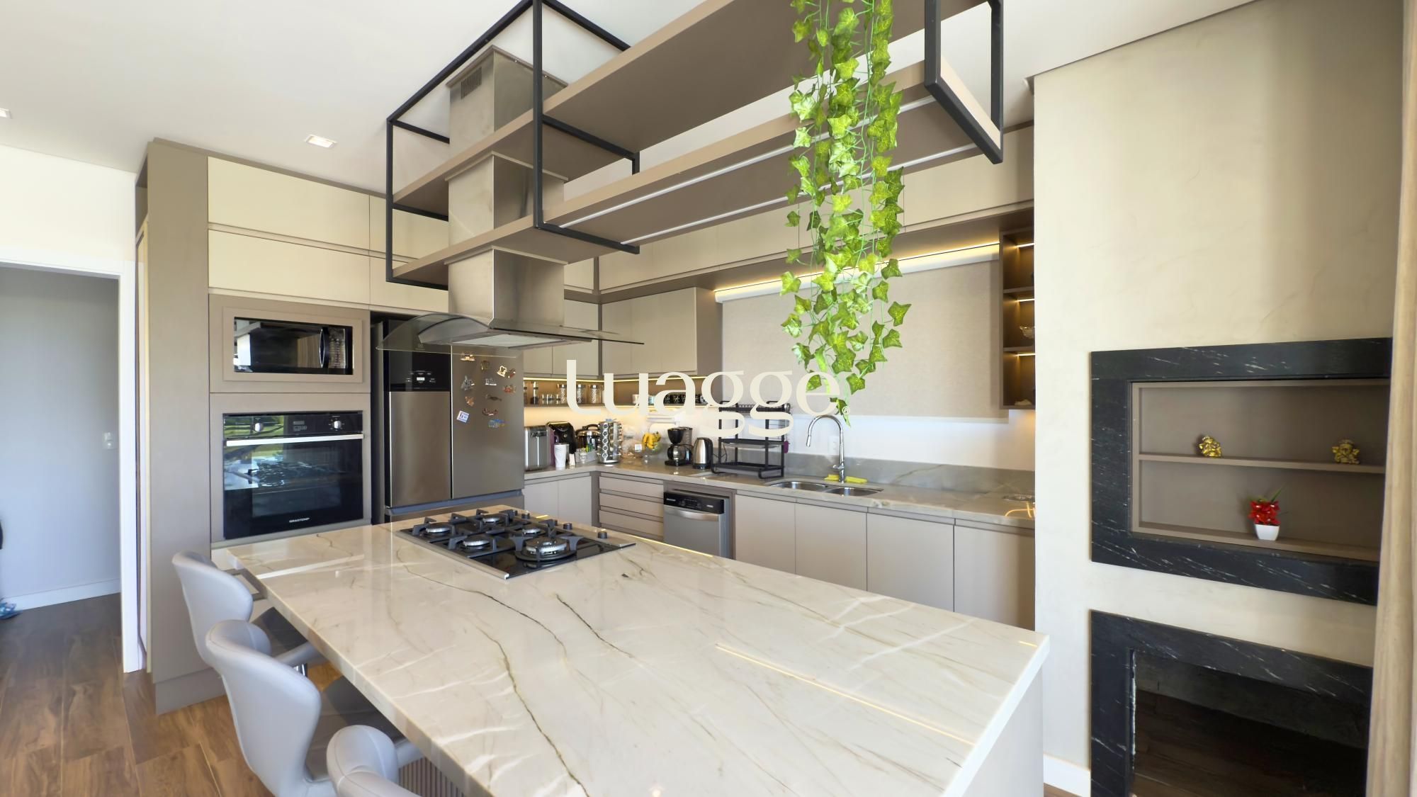 Casa à venda com 4 quartos, 344m² - Foto 8