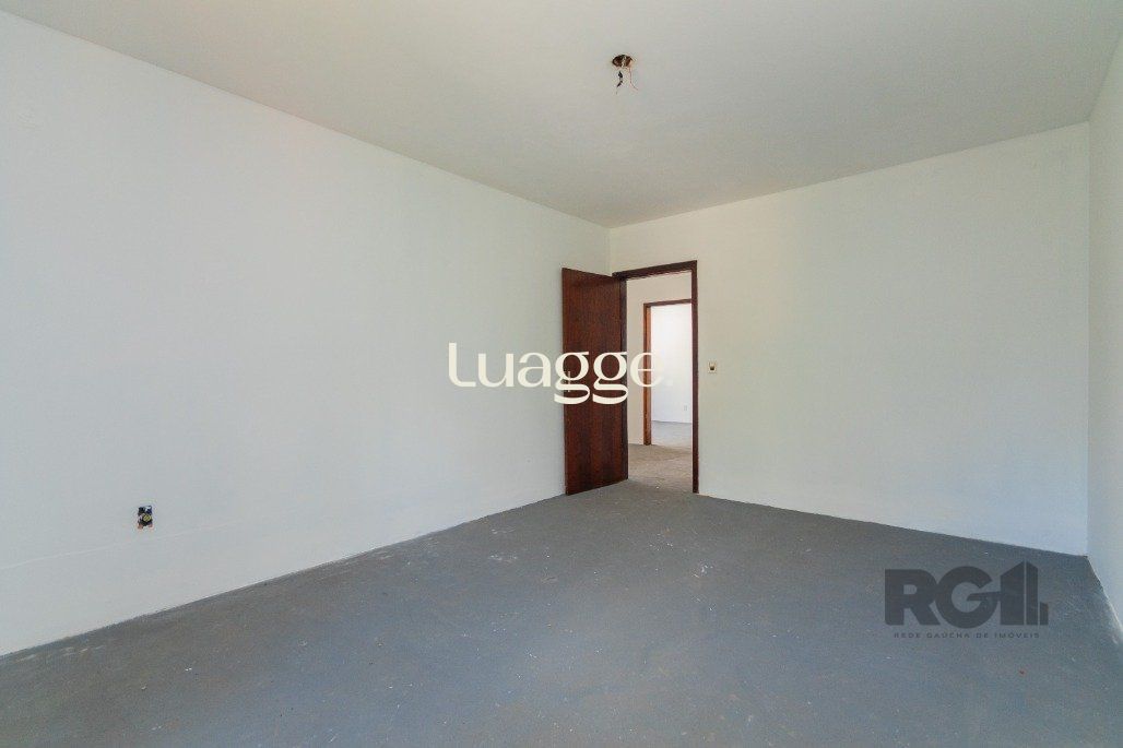 Casa à venda com 4 quartos, 266m² - Foto 28