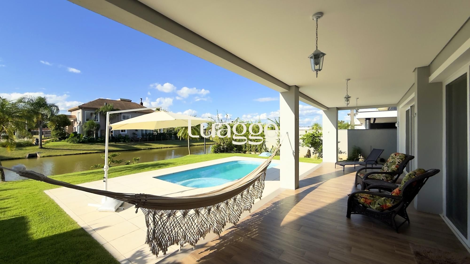 Casa à venda com 4 quartos, 344m² - Foto 15