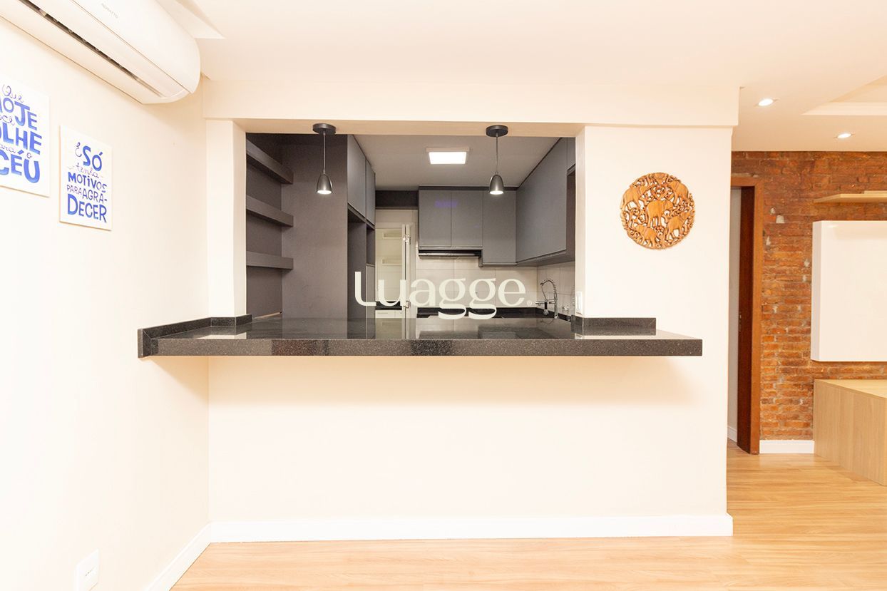 Apartamento à venda com 2 quartos, 90m² - Foto 11